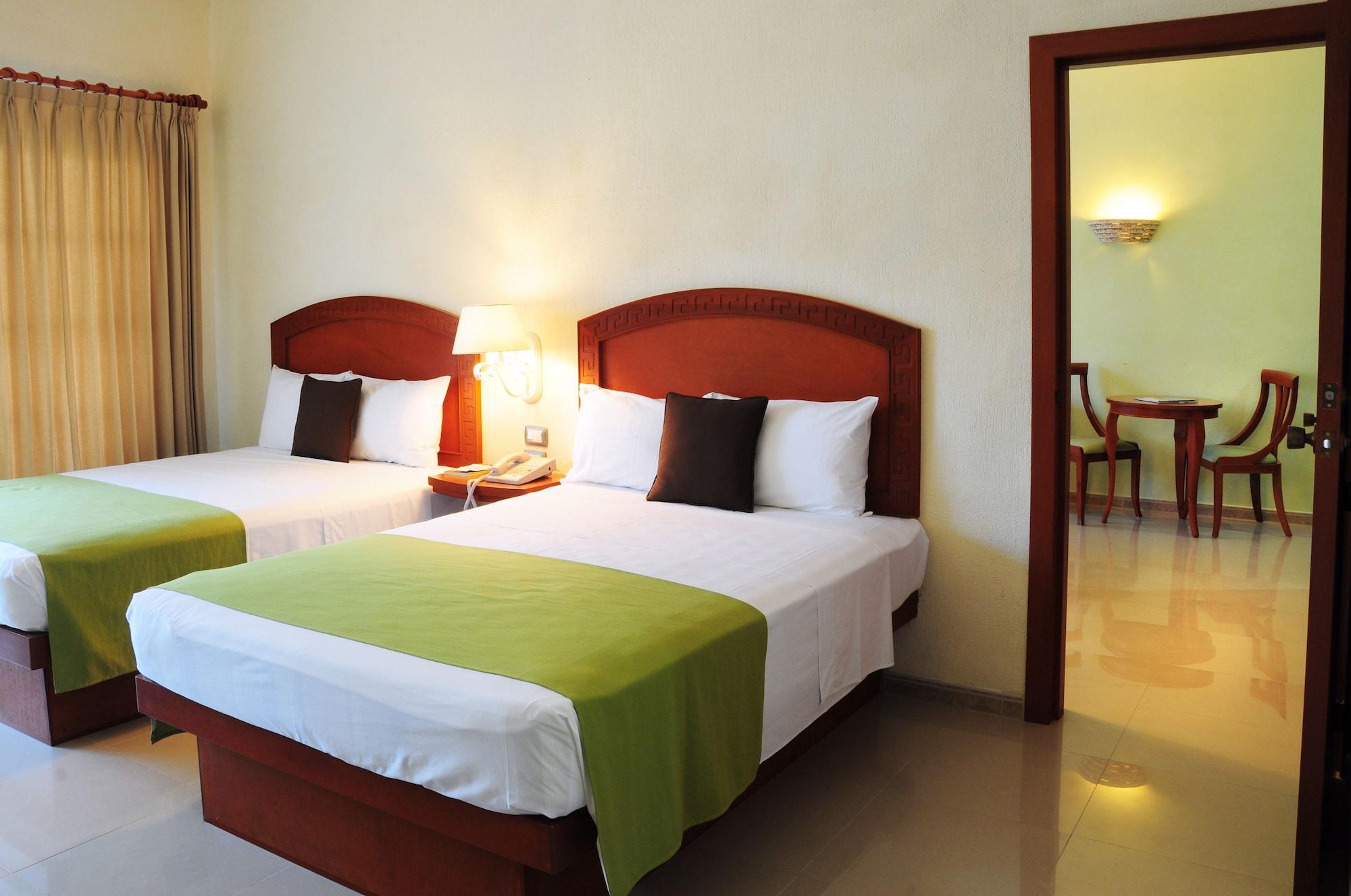Hotel Posada Sian Kaan Playa Del Carmen Esterno foto