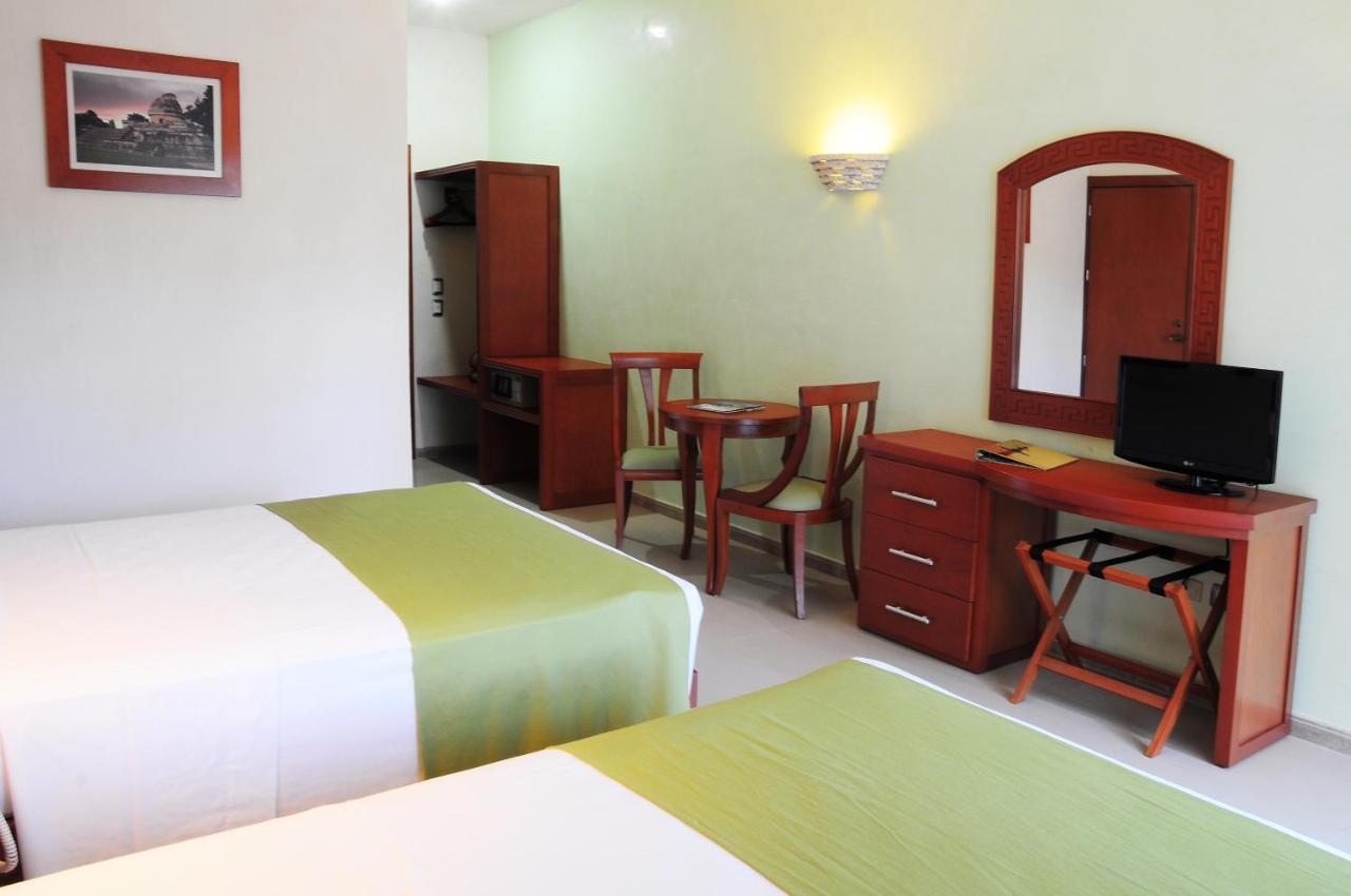 Hotel Posada Sian Kaan Playa Del Carmen Esterno foto